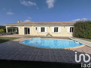 Traditional house at Coursac (24430)