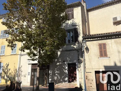 Apartment at Ollioules (83190)