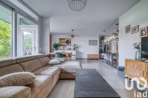 House at Esbly (77450)