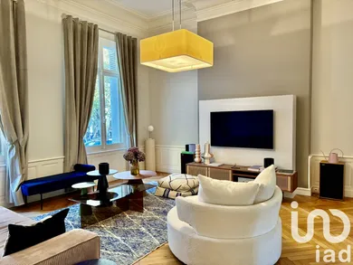 Townhouse at Tours (37000)