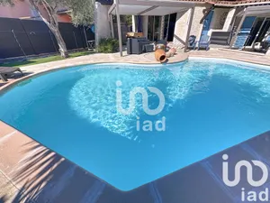 Architectural house at Istres (13800)