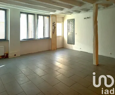 Townhouse in Château-Renault (37110)