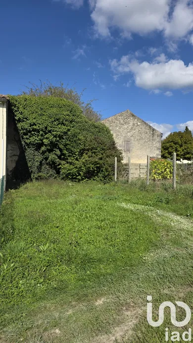Land in saint seurin de cursac (33390)