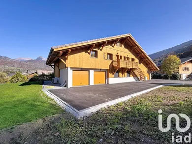 Appartement à Samoëns (74340)