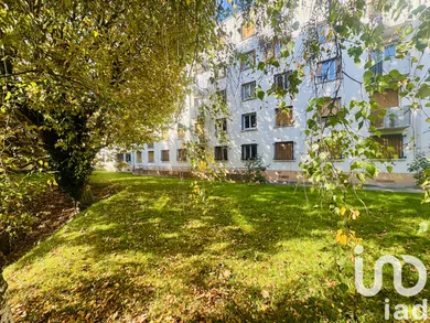 Apartment in Clamart (92140)