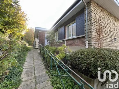 Maison d'architecte à Foucarmont (76340)