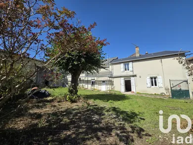 Longere in Saint-Martin-la-Pallu (86380)