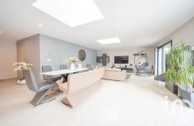 Architectural house at Thionville (57100)