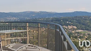 Appartement à Grasse (06130)