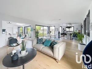 House at Saint-Malo (35400)