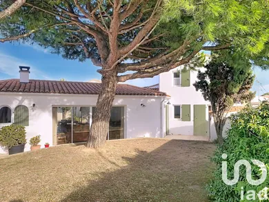 Maison d'architecte à Rivedoux-Plage (17940)