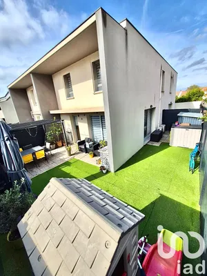 House at Marignane (13700)