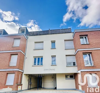 Duplex at Amiens (80000)