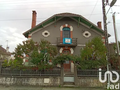 Maison de ville à Montpon-Ménestérol (24700)