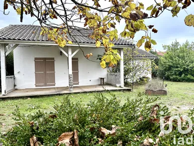 Townhouse at Andernos-les-Bains (33510)