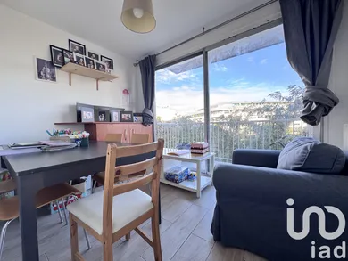 Apartment at Paris (75018)