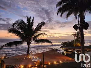 Apartment at Saint-Gilles-Les-Bains (97434)