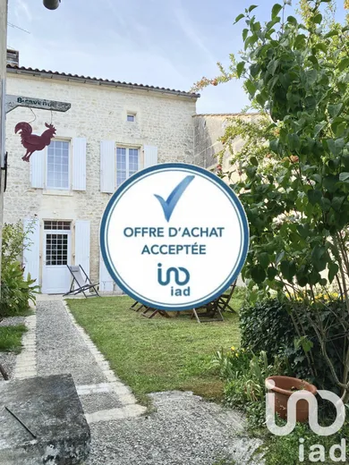 Village house at Vibrac (16120)