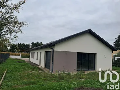 Loft in CHILLY LE VIGNOBLE (39570)