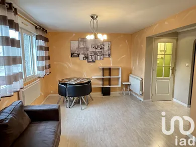 Apartment at Troyes (10000)