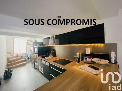 Village house at Saint-Geniès-de-Fontedit (34480)