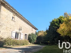 Maison de campagne à Espiet (33420)