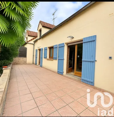 House in Orgeval (78630)