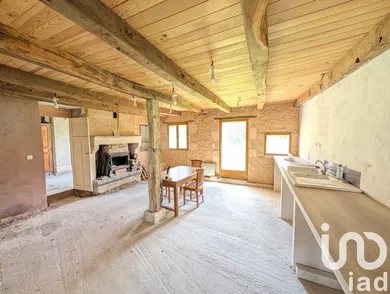 Maison de campagne à Leignes-sur-Fontaine (86300)
