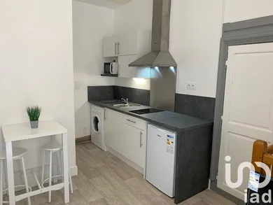 Apartment in Laval (53000)