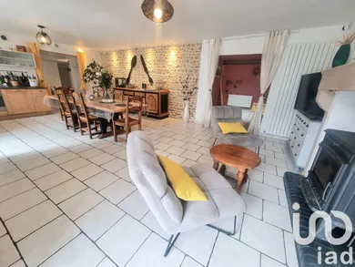 House in Sainte-Hermine (85210)