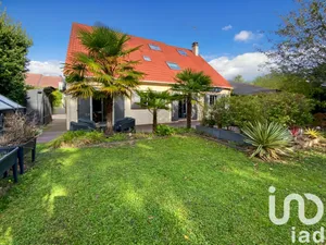 Traditional house at Yerres (91330)