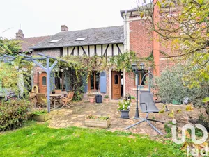 Village house at Valdampierre (60790)