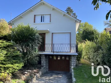 Maison traditionnelle à Saint-Leu-la-Forêt (95320)