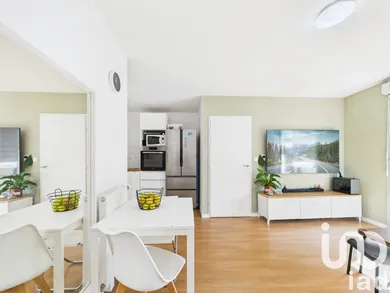 Appartement à Évry (91000)