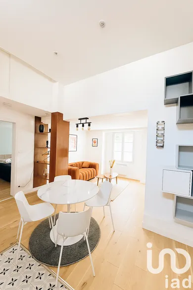 Apartment in La Rochelle (17000)