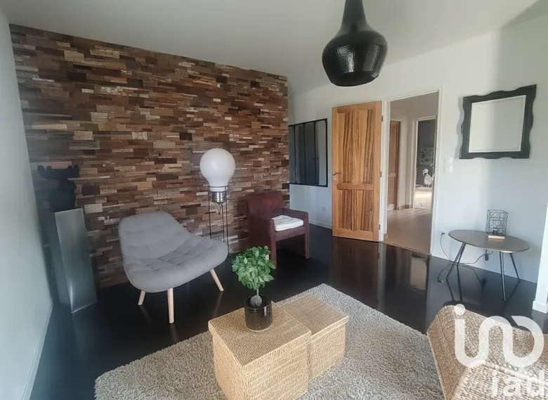 Maison 7 pièces 213 m² · à La Biolle · 212,6 m² · 650 000 €