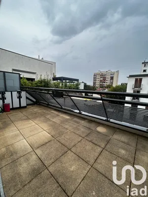 Apartment at Aubervilliers (93300)