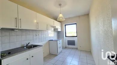 Appartement à L'Isle-sur-la-Sorgue (84800)