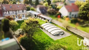 Mansion at Lumigny-Nesles-Ormeaux (77540)