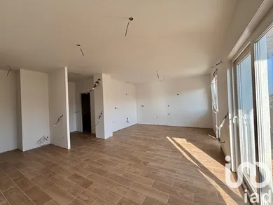 Appartement à Châtellerault (86100)