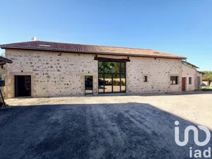 House at Adriers (86430)