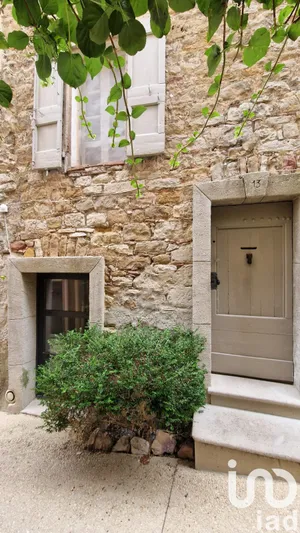 Village house at Peynier (13790)