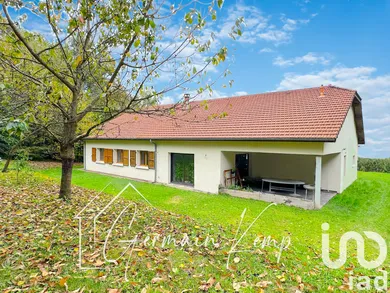 Maison d'architecte à Villages du Lac de Paladru (38850)