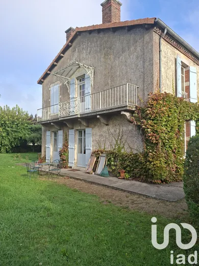 Mansion in Bragny-sur-Saône (71350)