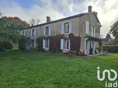 Mansion in Bragny-sur-Saône (71350)