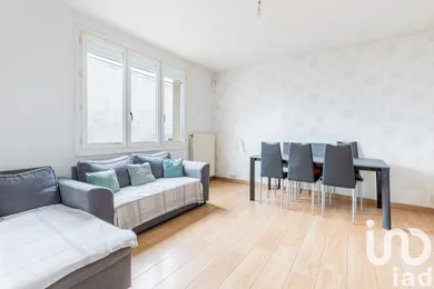 Apartment in Viry-Châtillon (91170)