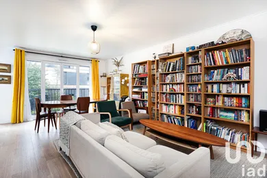 Apartment at Noisy-le-Sec (93130)