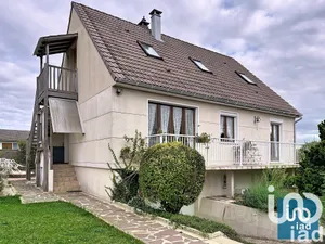House at Saint-Leu-d'Esserent (60340)