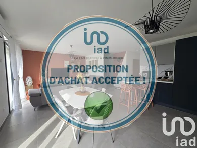 Maison à Saint-Martin-de-Bréthencourt (78660)