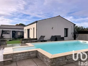 Pavillon à Saint-Sauveur-d'Aunis (17540)